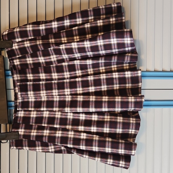 Final Sale Forever 21 Purple and White mini skirt - Picture 6 of 10